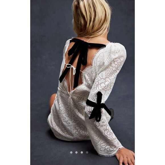 For Love & Lemons Araceli Vintage White Lace Doily Romantic Mini Dress Sz L NWT - Picture 6 of 13